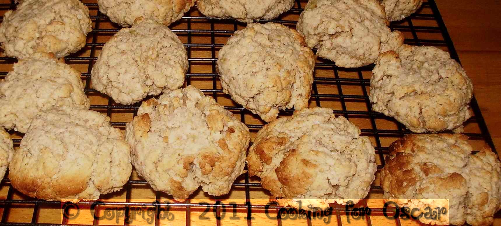 Apple or Pear Rice Bubble Biscuits